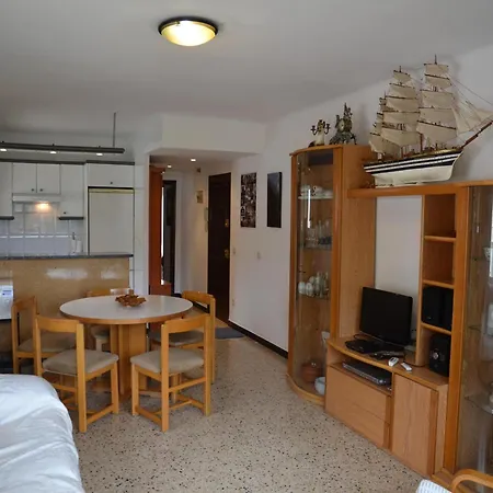 Soleado Con Piscina Cerca De La Playa Y Del Centro En - Es-323-18 L'Estartit