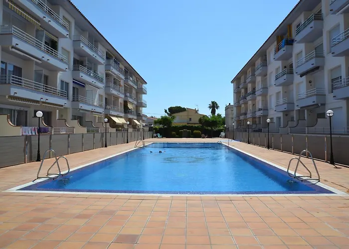 Lejlighed Soleado Con Piscina Cerca De La Playa Y Del Centro En - Es-323-18 *